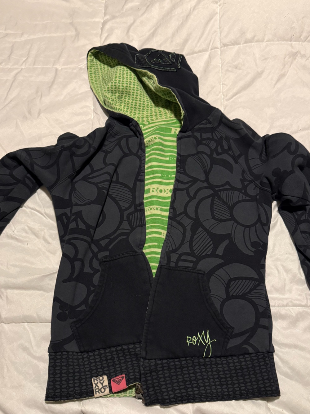 Vintage early 2000s Roxy hoodie